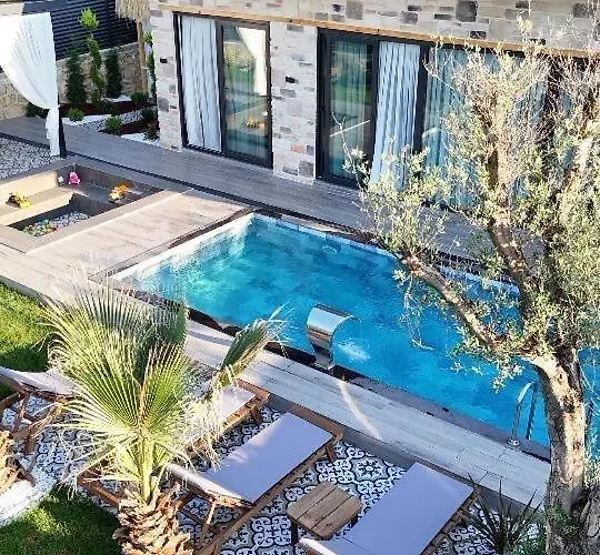 Villa Rubyy Luxury Stone With Private Pool